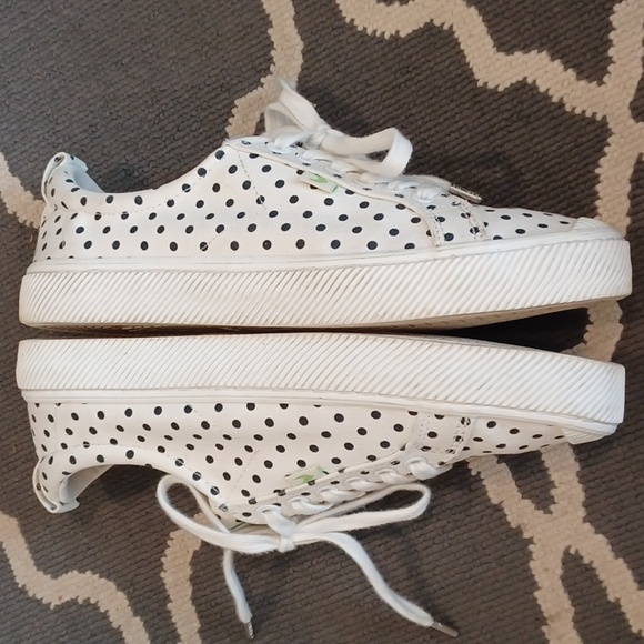 Cariuma White Polka Dot Canvas Oca Low Sneakers Women's 10 - Picture 12 of 15
